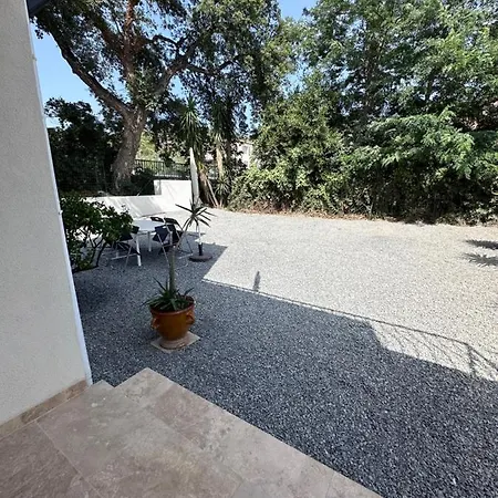 T3 Pin De - Rez-de-jardin *
